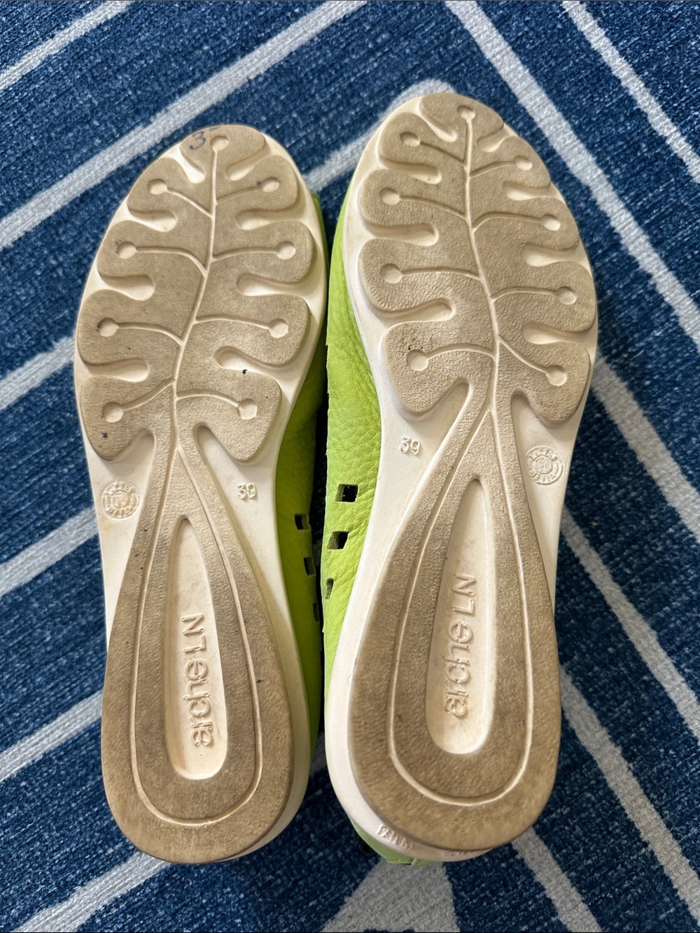 Arche Drick perforated peep toe flats - Picture 4 of 4